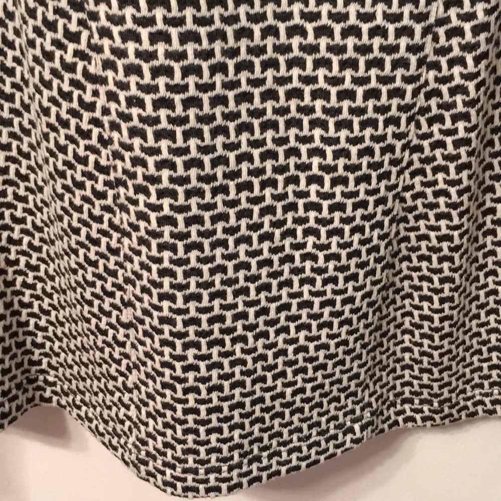 Dress - Picture 6 of 6